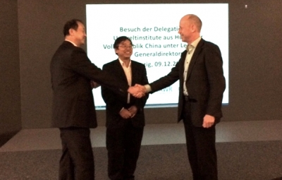Zhang Gang and Olaf Kolditz Zhang Gang and Olaf Kolditz